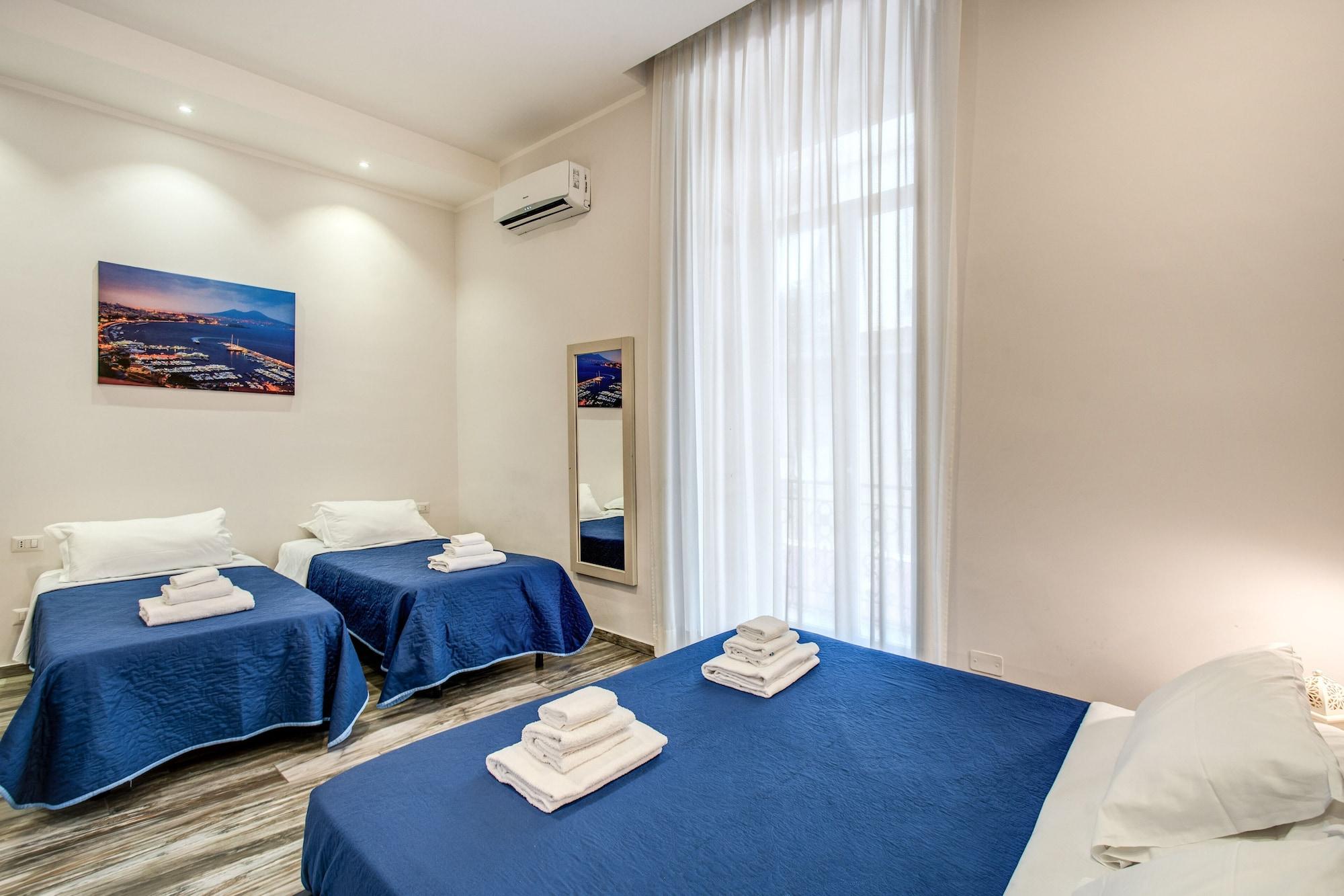Napoli'S Gold Hotel Exterior photo